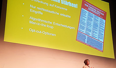 Yvonne Hofstetter mit einer mitreißenden Keynote